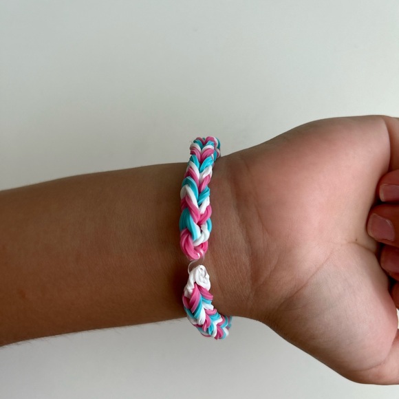 Double Band Fishtail - Picture 3 of 3